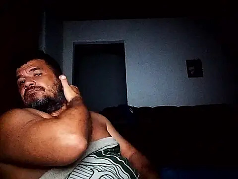 tarra122: διαδικτυακό σόου στην κάμερα