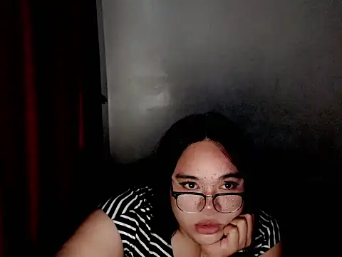Show Webcam de Iamyourdarkangelsucker