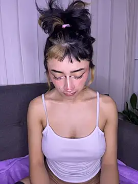 แชท XXX สดของ baby_akuma