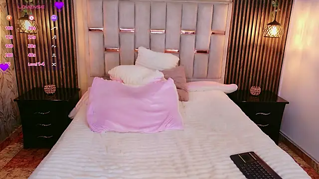 Chat XXX en directo de scarlettt_ss