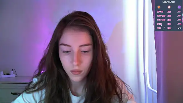 eskatmi's Live XXX Chat