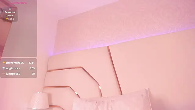 Saday_ – Naživo XXX chat