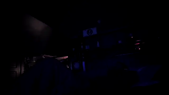 charactrzero élő XXX-chatje