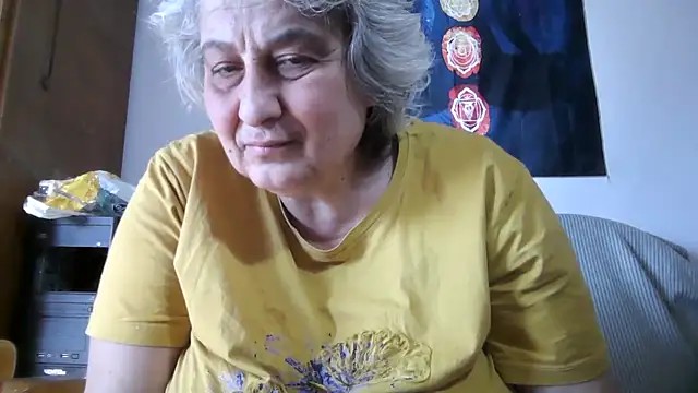 Chat XXX en directo de ExquisiteMature