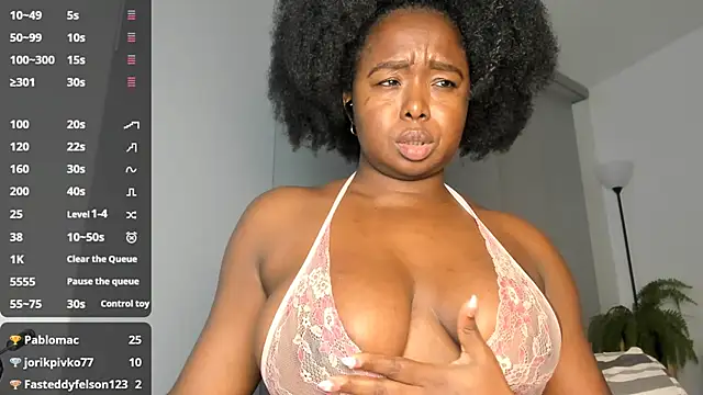 Онлайн чат XXX TanishaEvans