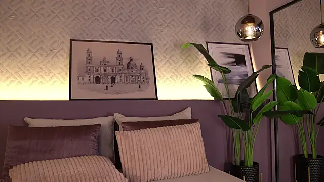 ElleDianeのライブXXXチャット