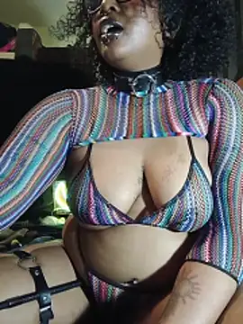 BdyNdSol Chat XXX live