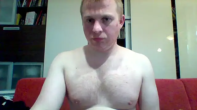 Show modela Matttthees na web-kameri