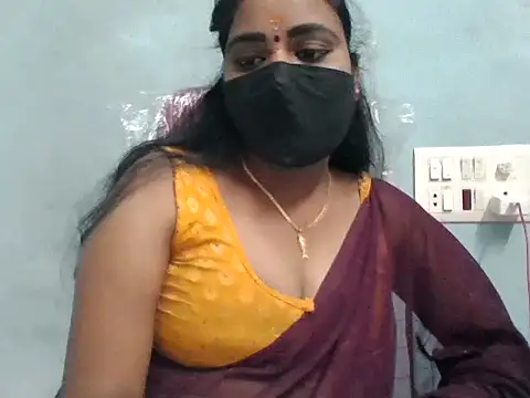 โชว์เว็บแคมของ Rathi-priyaa