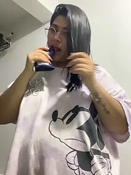 Živý XXX chat lucy26_