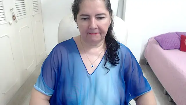 leonela_69 Chat XXX live