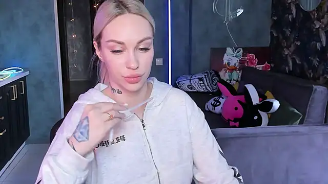 Blckmirrorr 即時 XXX 聊天