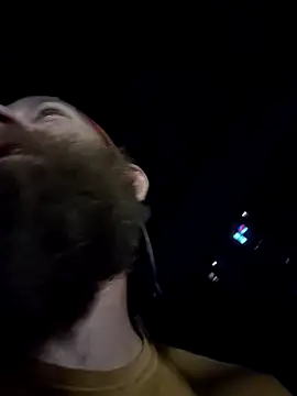 YourFavoriteDaddy-2-4-69のウェブカメラショー