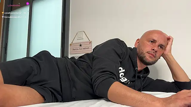 tim_beard webkamerás műsora