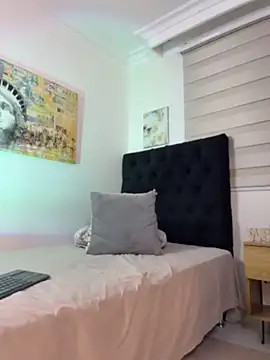 Thiago_HillのライブXXXチャット