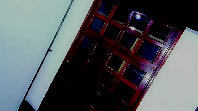 laaura_dolll 在線直播表演