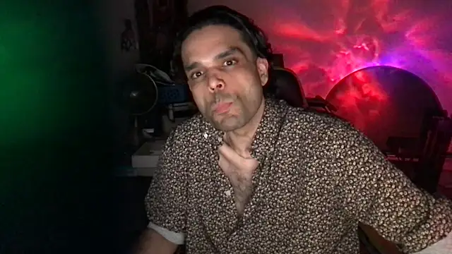 Chat XXX ao vivo de KungFuPanda001