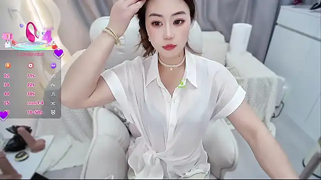 Feifei-cn: онлайн-секс-чат