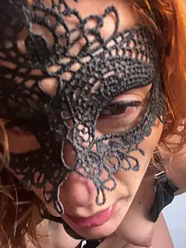 Miacarry Live XXX-chat