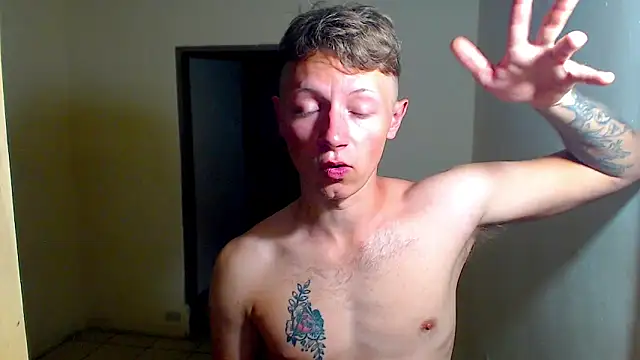 BlondZilla élő XXX-chatje