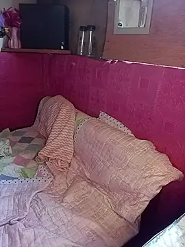 _sweetbabe23: онлайн-секс-чат