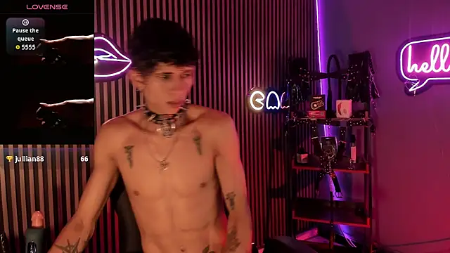 عرض كام Maximoking26