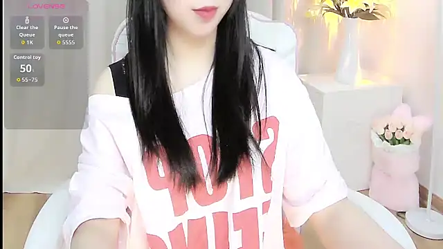 دردشة Sweet-Shuna الجنسية المباشرة