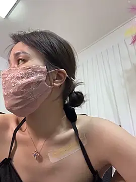 mii9933 在線直播表演