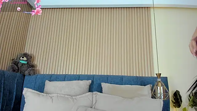 แชท XXX สดของ kathecute__