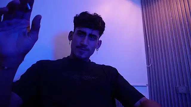 Dark_Eros_ 即時 XXX 聊天