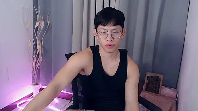 Živý XXX chat pinkcock_froi2305