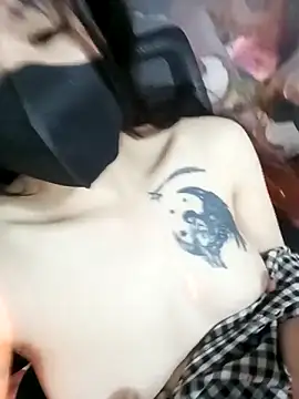 Chat XXX ao vivo de Cherry_Le02