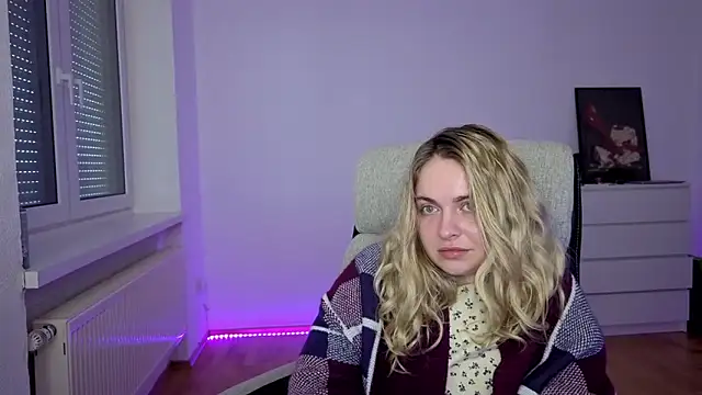 دردشة EvaKraz الجنسية المباشرة