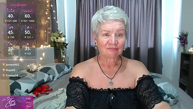 Онлайн чат XXX roxana_brooks