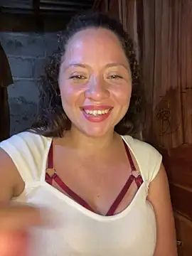 Jannieth 现场XXX聊天