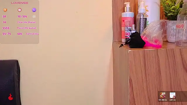 Chatroom XXX en direct de ritzabeth_daniel