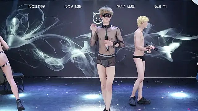 Chat XXX en directo de MS-180-