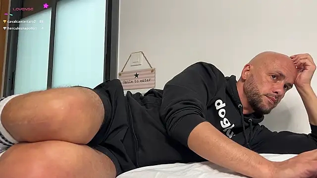 Pokazy przed kamerką – tim_beard