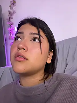 alisson_carolina73's Live XXX Chat