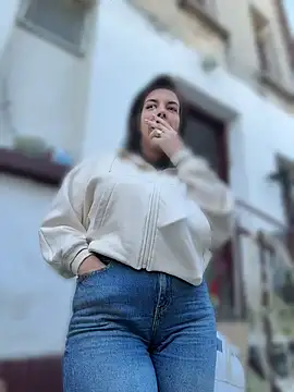 Pokazy przed kamerką – Almmaxxxx