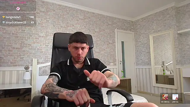 JonahShaw's Live XXX Chat