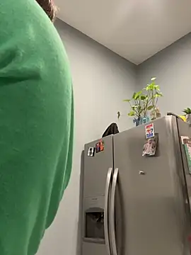 Enjoyedmine: онлайн-секс-чат