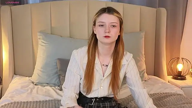 Вебкам-шоу AlyssFrost