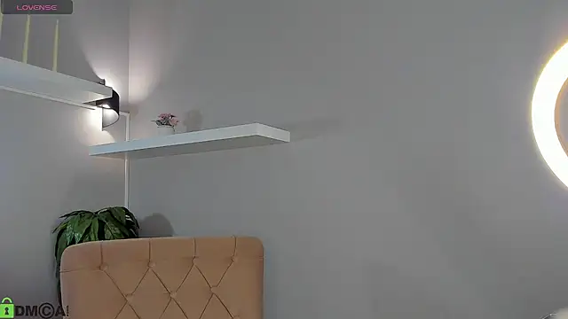 Angel_Sapphire_ 即時 XXX 聊天