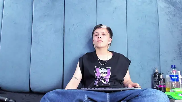 Megan_Thompson_'s Live XXX Chat