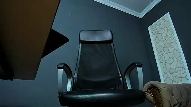 XXX chat uživo modela BrianHunts