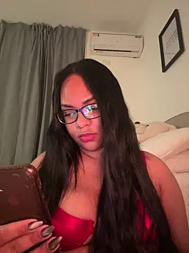 Chatroom XXX en direct de Chaniita