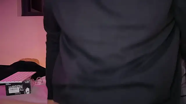 mcklister_kinky_feets 网络视讯表演