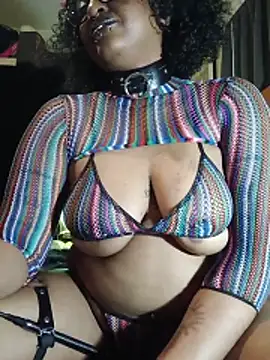 Онлайн чат XXX BdyNdSol