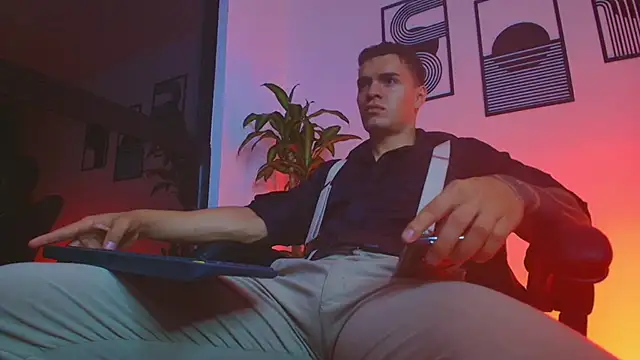 ALPHA_DOMINUS_ live XXX chat